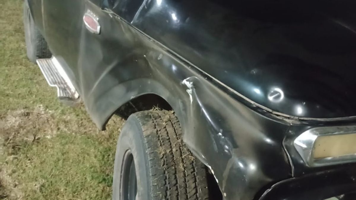 La chica de 15 años circulaba en su moto y fue atropellada violentamente por un joven de 19 años que escapaba de un control policial La chica de 15 años circulaba en su moto y fue atropellada violentamente por un joven de 19 años que escapaba de un control policial