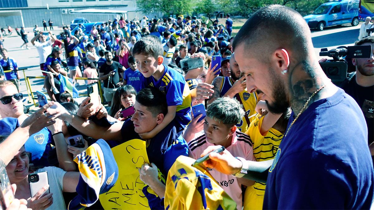 Darío Benedetto será titula en Boca frente a Belgrano.
