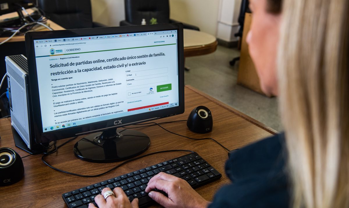 El Registro Civil de Mendoza cerró 2025 con más de 308 mil trámites gratuitos y un ahorro récord