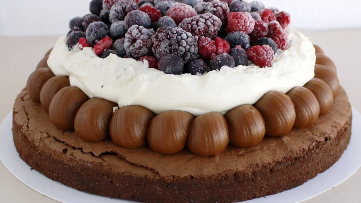 El ingrediente especial de esta marquise de chocolate es la harina de almendras. El ingrediente especial de esta marquise de chocolate es la harina de almendras.