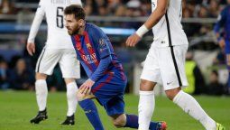 No lo vas a creer: esto le hicieron a Messi a la salida del Camp Nou