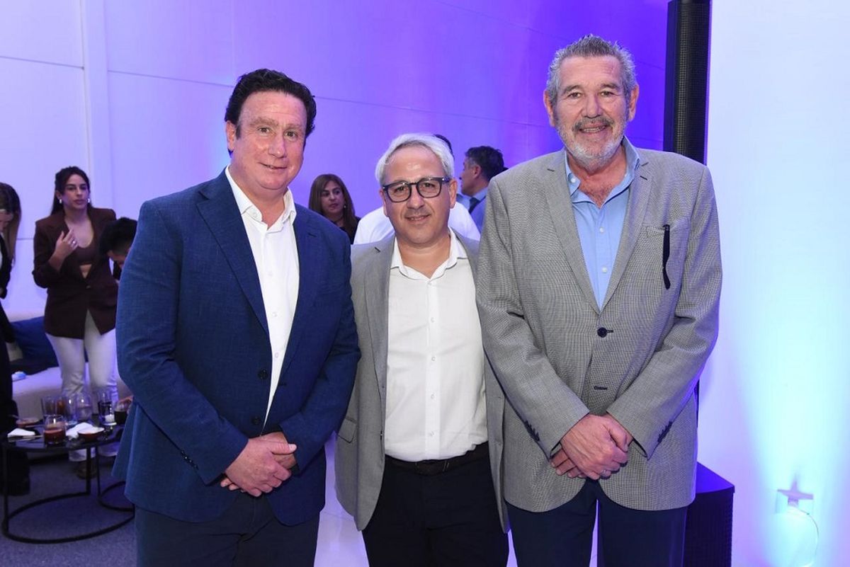 Julián Groisman, Francisco Spasaro y Eduardo Martín. Julián Groisman, Francisco Spasaro y Eduardo Martín.