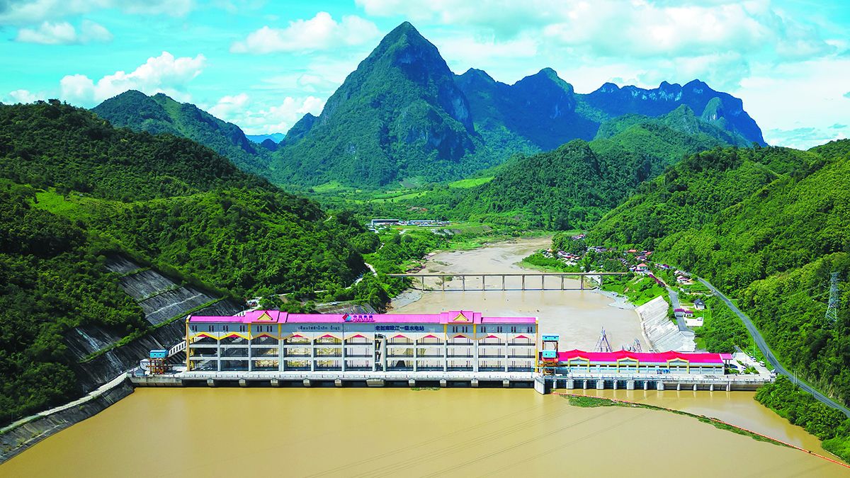 Una central hidroeléctrica con inversión china en Laos había generado más de 10.000 millones de kilovatios-hora de electricidad hasta el 12 de julio. KAI QIAO / XINHUA