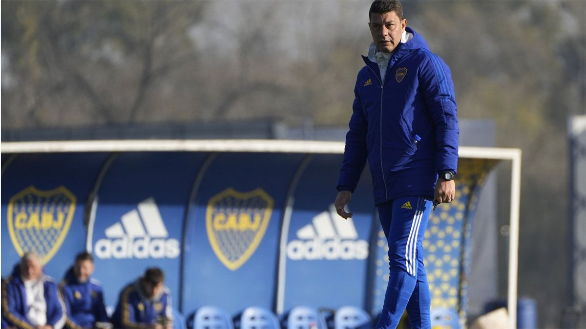 El técnico de Boca, Sebastián Battaglia, incluirá a Sebastián Villa en la final ante Tigre.