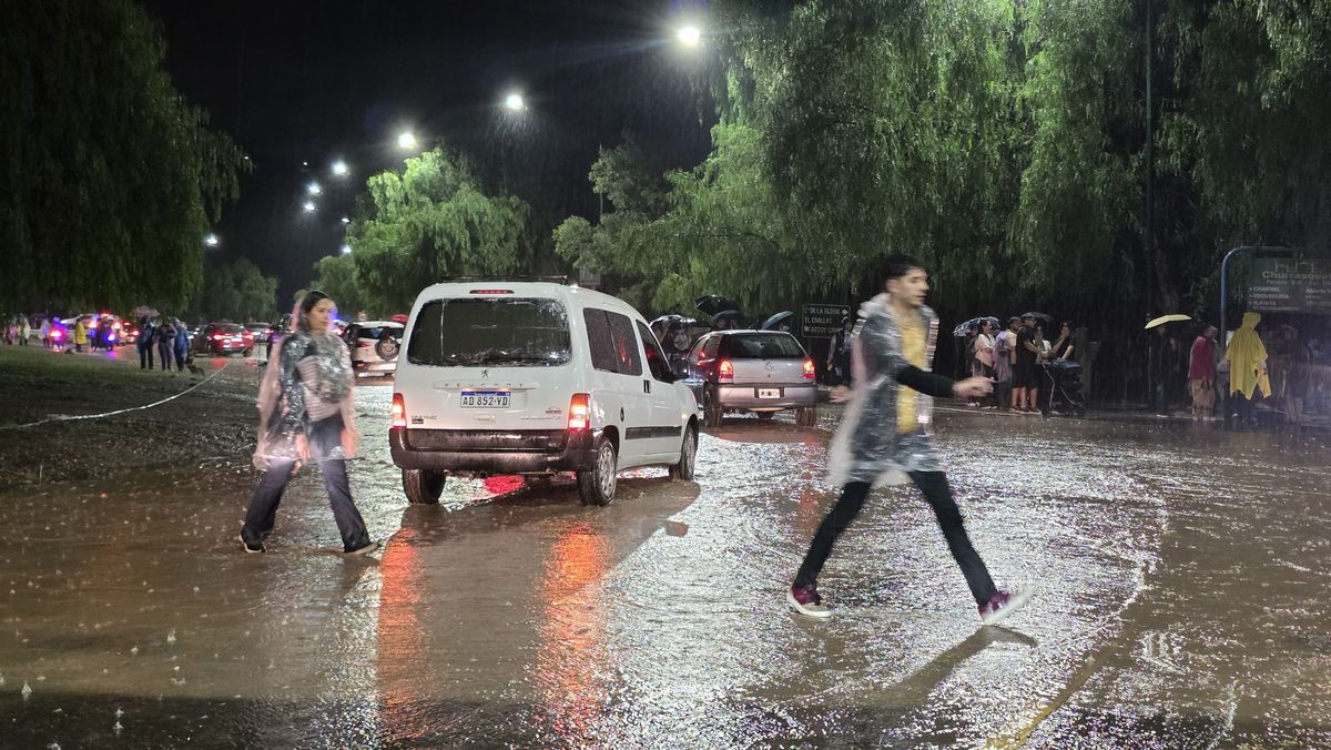 Abel Pintos anunció que se suspendió su show en la Fiesta Nacional de la Vendimia