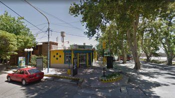 La amenazaron con armas de fuego y le robaron 10 mil pesos