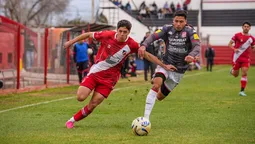 deportivo maipu empata con san martin de tucuman, con enzo perez como titular