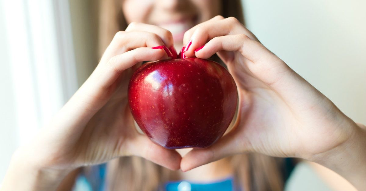 No tires las semillas de manzana: puedes utilizarlas para sacarte años de encima No tires las semillas de manzana: puedes utilizarlas para sacarte años de encima