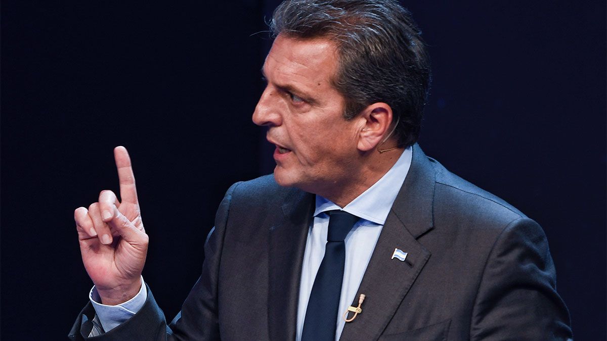 Massa se mostró asertivo y tranquilo, incluso con temas que podrían haberlo complicado más. Massa se mostró asertivo y tranquilo, incluso con temas que podrían haberlo complicado más.