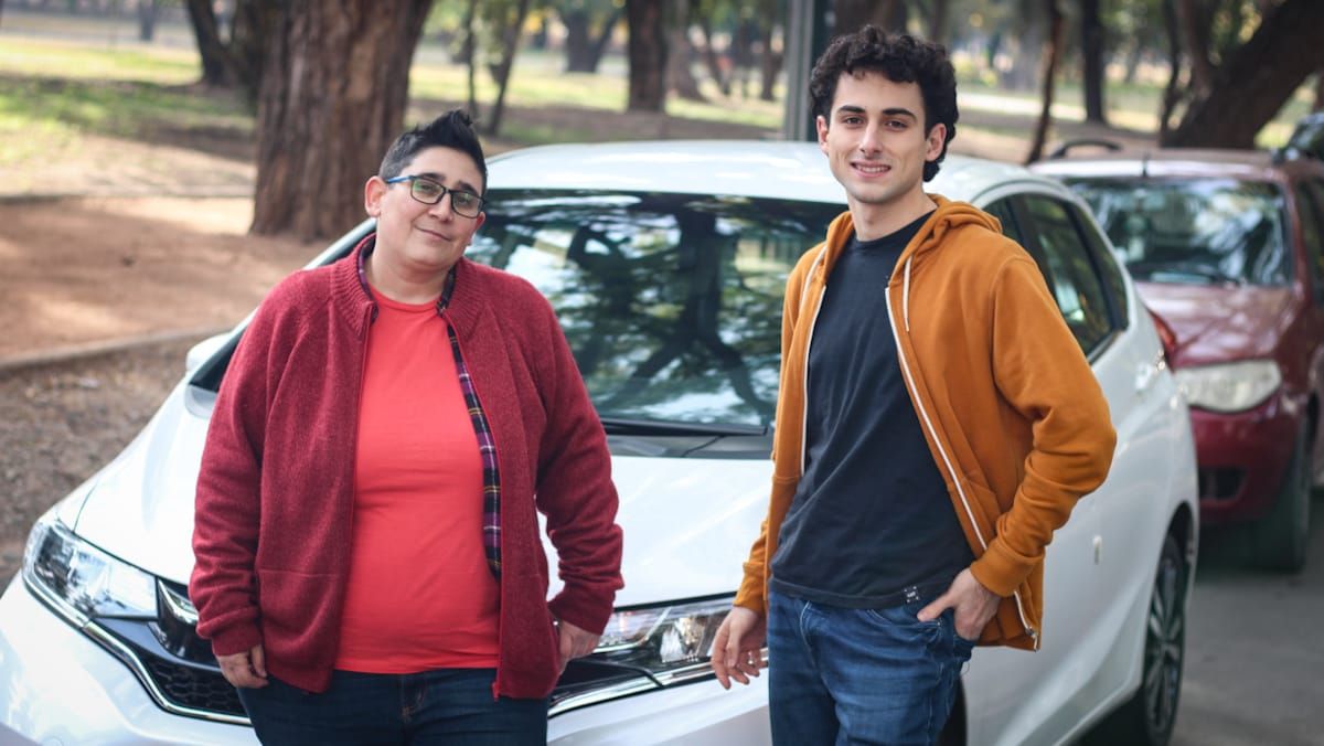 Franco se asoció con Guadalupe Pregal que es profesora de Marketing Digital. Franco se asoció con Guadalupe Pregal que es profesora de Marketing Digital.