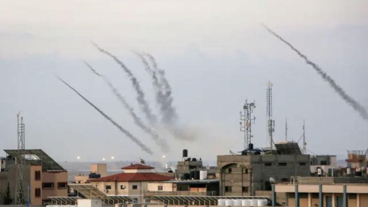 El ataque con misiles del grupo Hamas desde Gaza. El ataque con misiles del grupo Hamas desde Gaza.