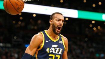El basquetbolista que hizo una broma pesada y dio positivo de coronavirus hará una donación