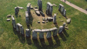 17 monumentos ocultos bajo Stonehenge