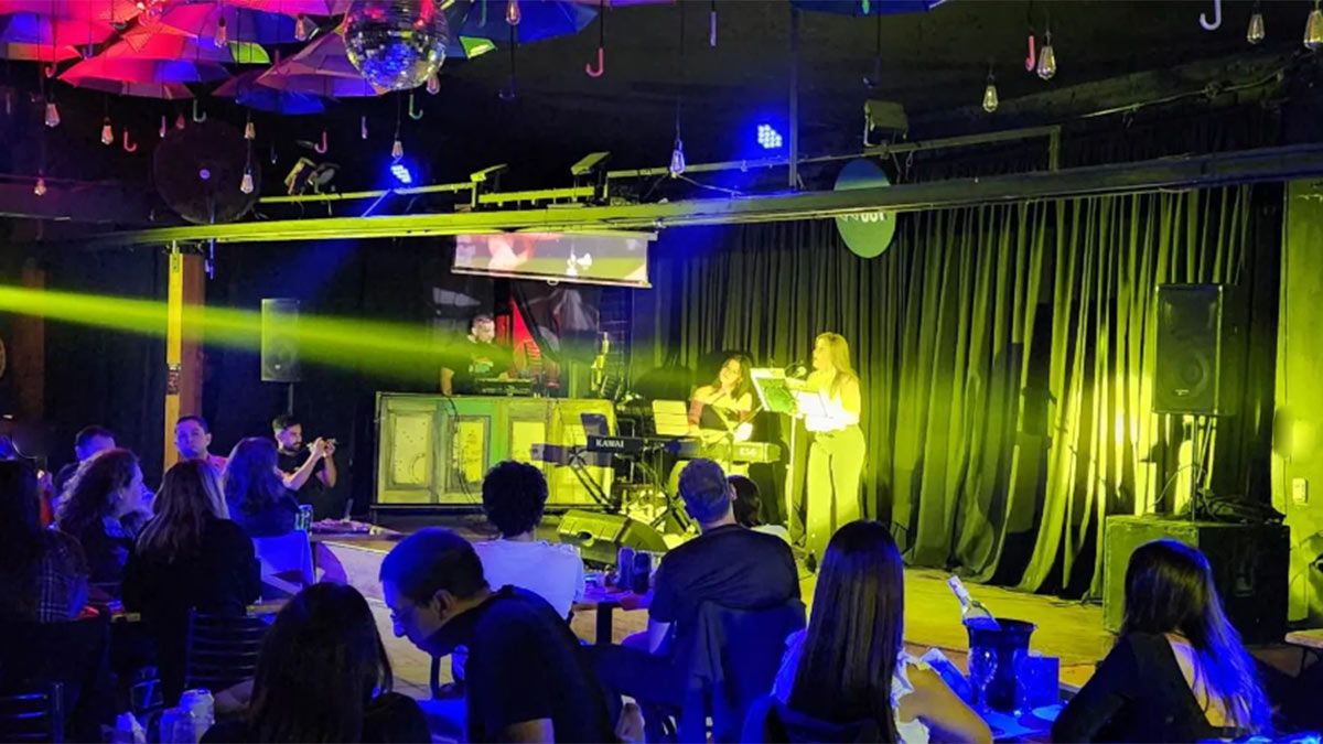 Vuelven los ciclos culturales al bar Umbrella