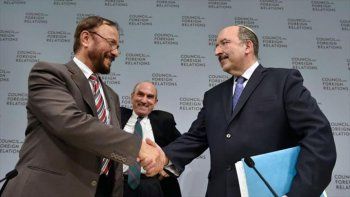 Inédito encuentro de un ex general saudita con un funcionario israelí