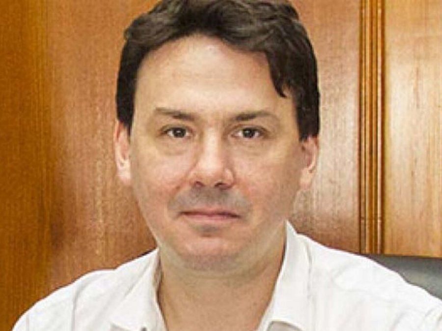 Federico Basualdo fue ratificado en su cargo y se desmintió el pedido de renuncia.