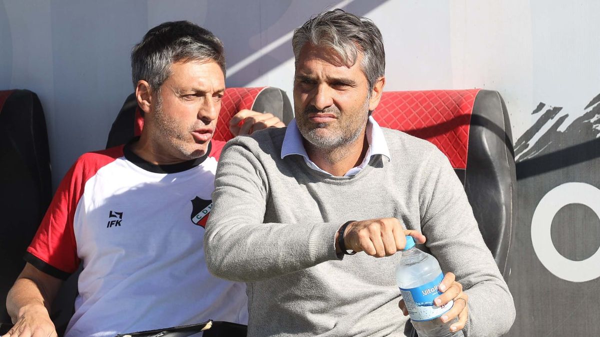 Juan Manuel Sara en el encuentro entre el Deportivo Maipú y Gimnasia y Tiro. Foto: Cristian Lozano/UNO.