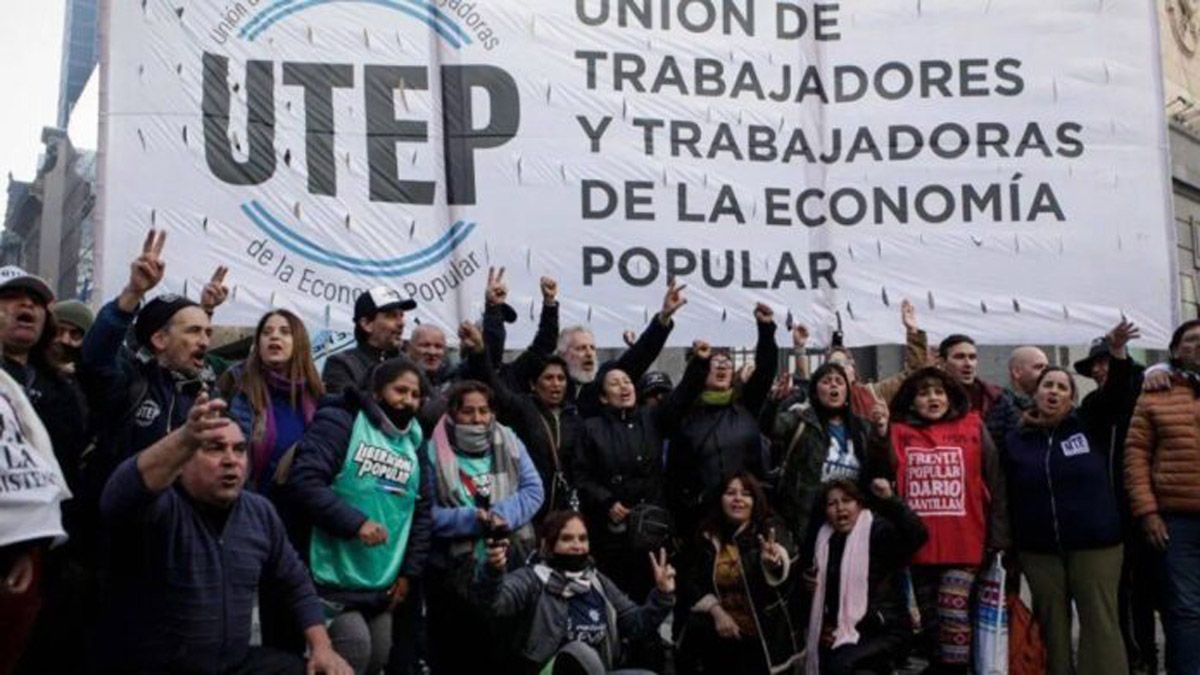 Organizaciones sociales que hicieron ollas populares el 22 de diciembre también fueron multadas.