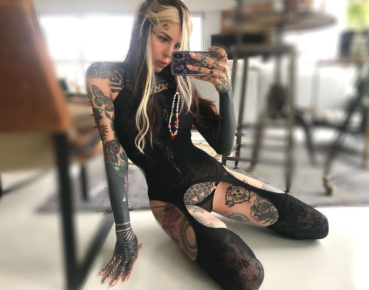 Siempre sexy. Candelaria Tinelli causa sensación con su tatuado cuerpo. 