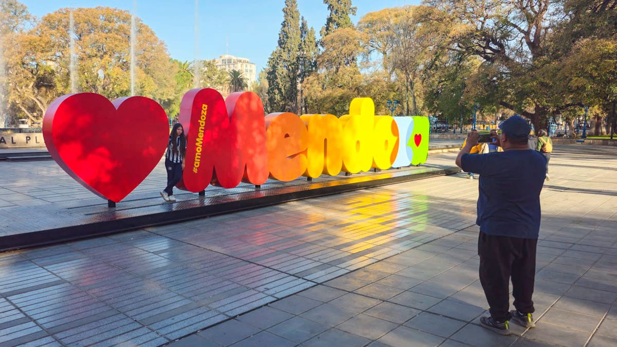 Feriados 2023: cuándo son los feriados de octubre