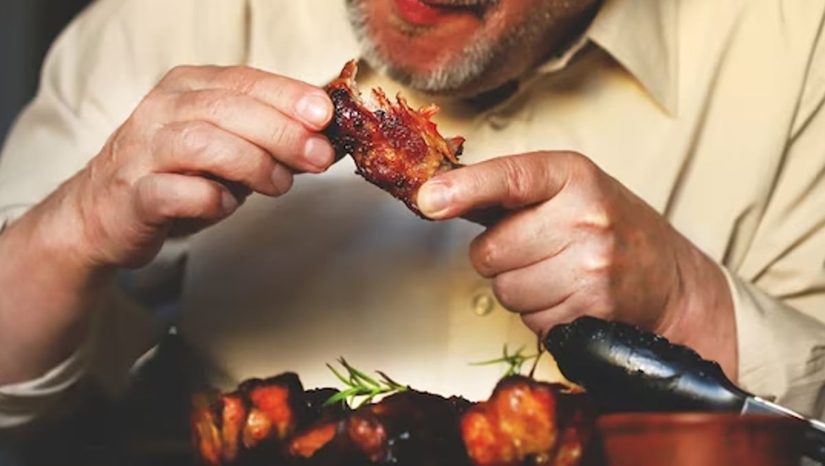 Un hombre de 57 años murió atragantado mientras cenaba con su familia