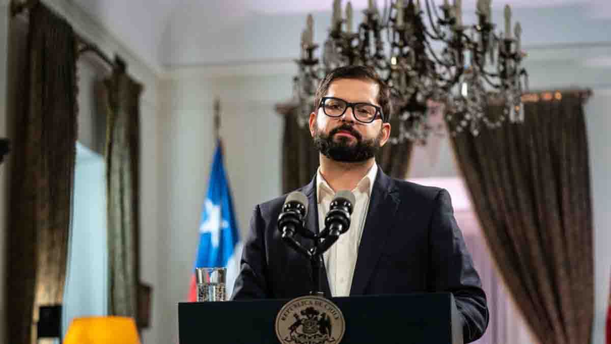 El presidente chileno Gabriel Boric está siendo investigado por una denuncia de acoso sexual ocurrida hace 10 años en su ciudad natal, Punta Arenas.