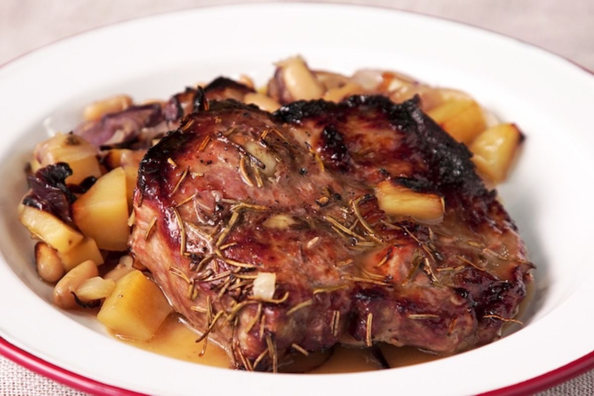 La receta riquísima de bondiola de cerdo a la cerveza para la cena de Navidad. La receta riquísima de bondiola de cerdo a la cerveza para la cena de Navidad.