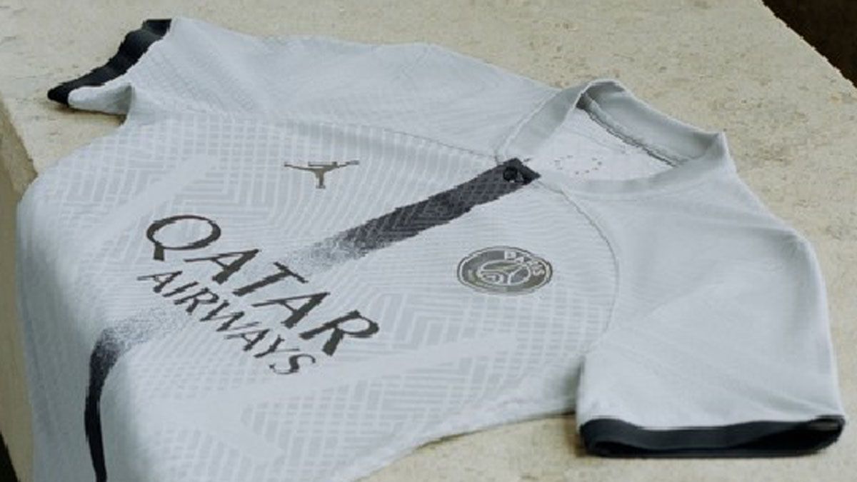 La nueva camiseta del PSG, con el 30 de Lionel Messi, cuesta 157 euros