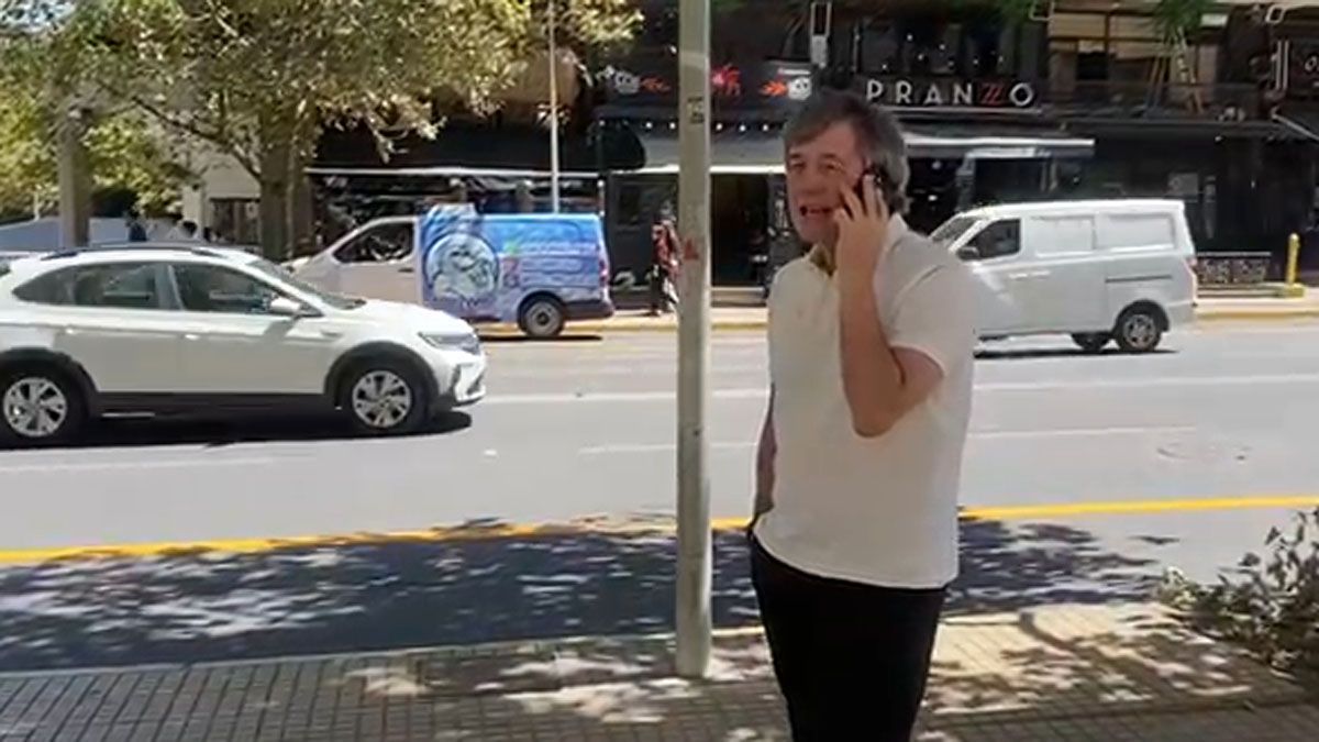 El presidente de Godoy Cruz Alejandro Chapini habló con Canal Siete y se mostró confiado en que su equipo pueda revertir el 1 a 0 en contra en su visita al Colo Colo en Chile. El presidente de Godoy Cruz Alejandro Chapini habló con Canal Siete y se mostró confiado en que su equipo pueda revertir el 1 a 0 en contra en su visita al Colo Colo en Chile.