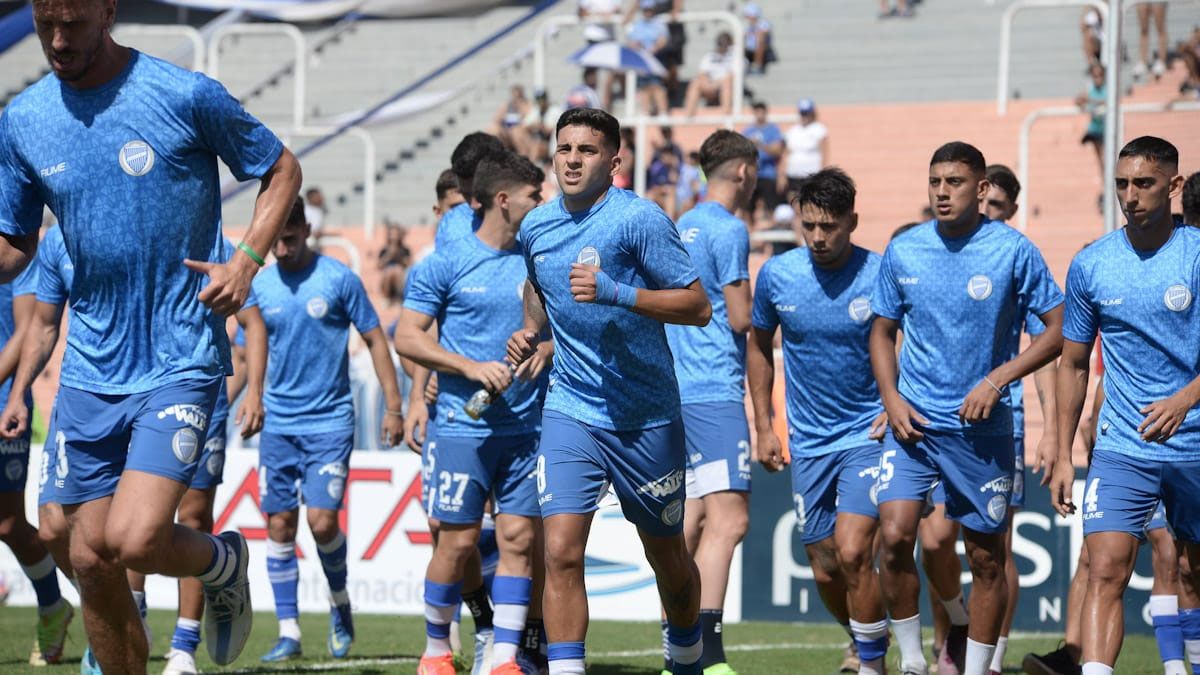 Godoy Cruz y sus hinchas se reencontrarán este lunes en el Malvinas, cuando el Expreso enfrente a Lanús, por Liga Profesional. Foto: Martín Prvata (UNO).