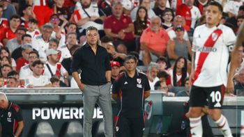 Marcelo Gallardo, entre lamentos y enojo después de la durísima caída de River Marcelo Gallardo, entre lamentos y enojo después de la durísima caída de River