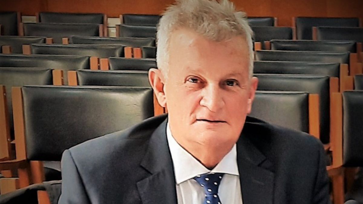 Richard Aguiriano se caracterizó por su profesionalismo, lealtad y compromiso en el desarrollo de su trayectoria como abogado y consultor.