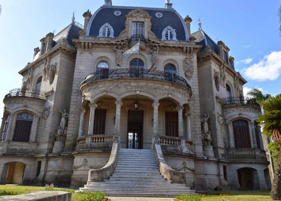El Palacio Arruabarrena en Concordia (Entre Ríos) estuvo a punto de ser demolido en 1973. Ahora es monumento histórico.