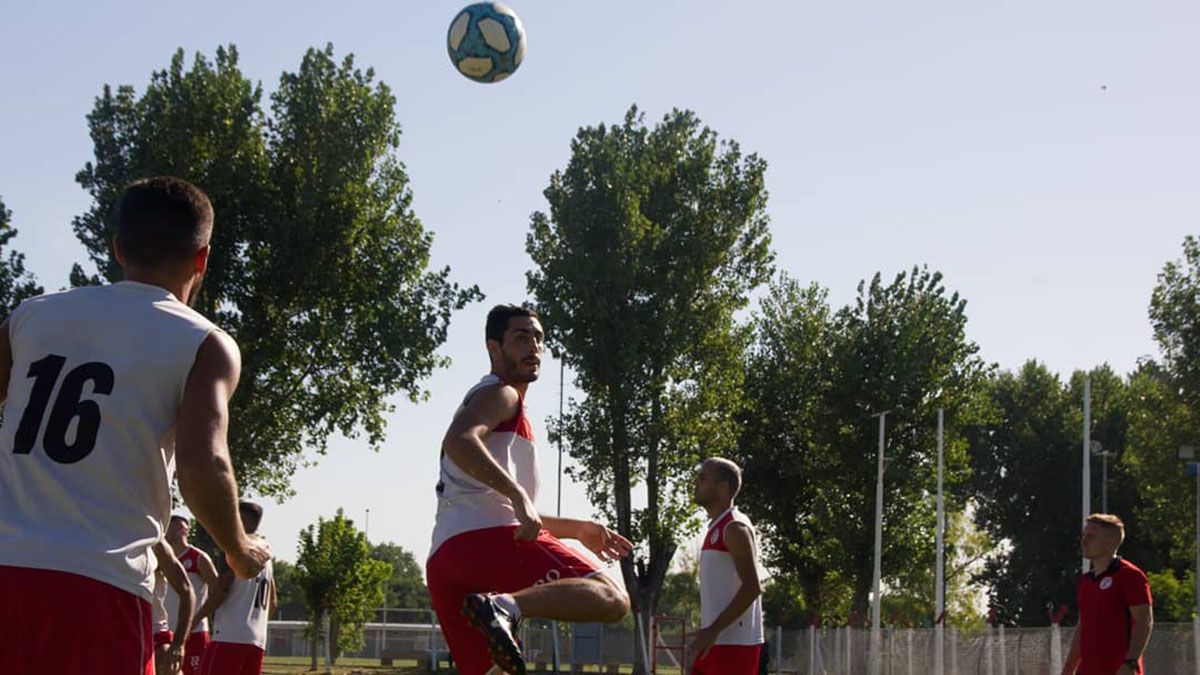 Huracán Las Heras y un lindo desafío: enfrenta a Arsenal  