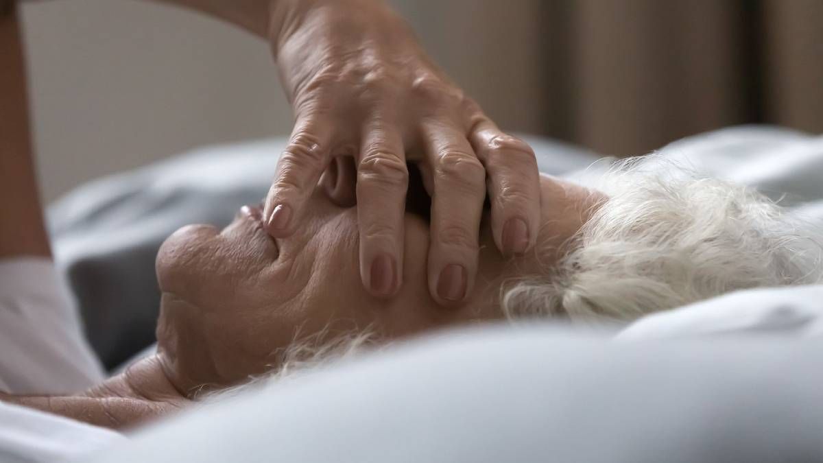 Qué significa dormir mucho y seguir con sueño.