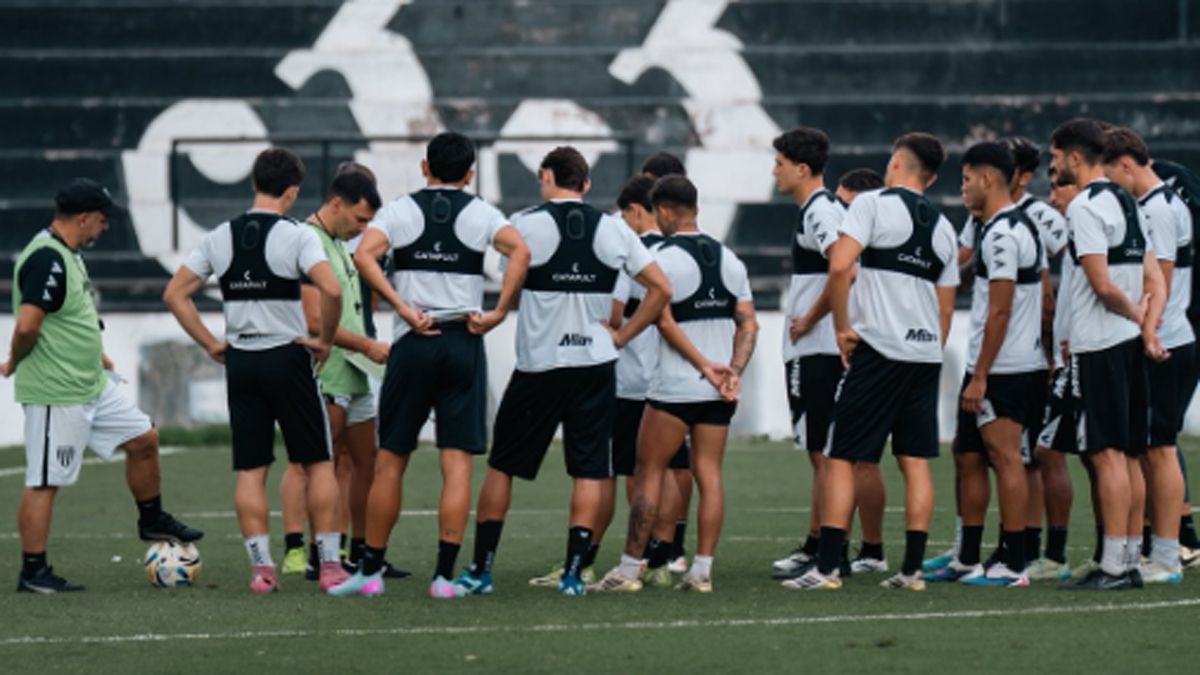 Gimnasia y Esgrima define a su próximo DT: los primeros candidatos a dirigir al Lobo