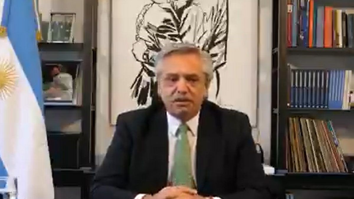 Salió del aislamiento: el presidente Alberto Fernández dio negativo en el segundo hisopado por coronavirus.&nbsp;
