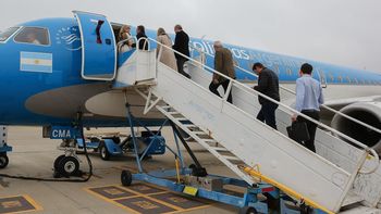 Por la suba del petróleo, Aerolíneas decidió aplicar un recargo por combustible a sus pasajes Por la suba del petróleo, Aerolíneas decidió aplicar un recargo por combustible a sus pasajes