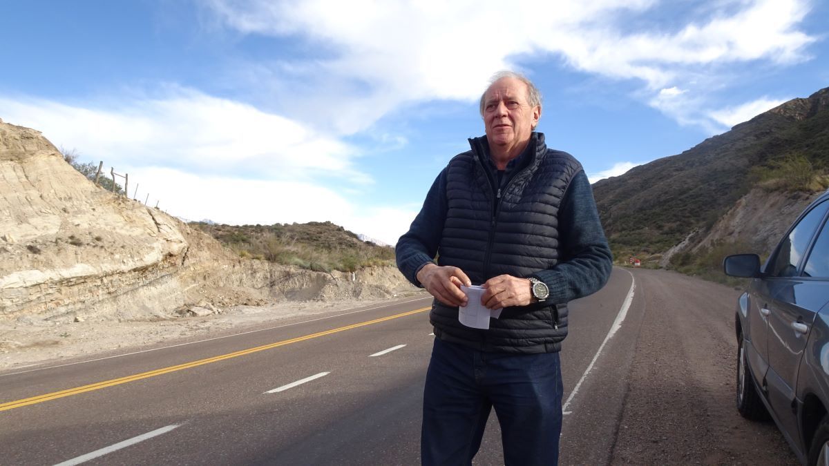 Mario González. Poblador, emprendedor, y guía de montaña. Una vida a la vera de la Ruta 7. Nos acompañó en el relevamiento. Mario González. Poblador, emprendedor, y guía de montaña. Una vida a la vera de la Ruta 7. Nos acompañó en el relevamiento.