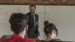 Ofrecen a docentes más de 35 destinos para formarse en el exterior