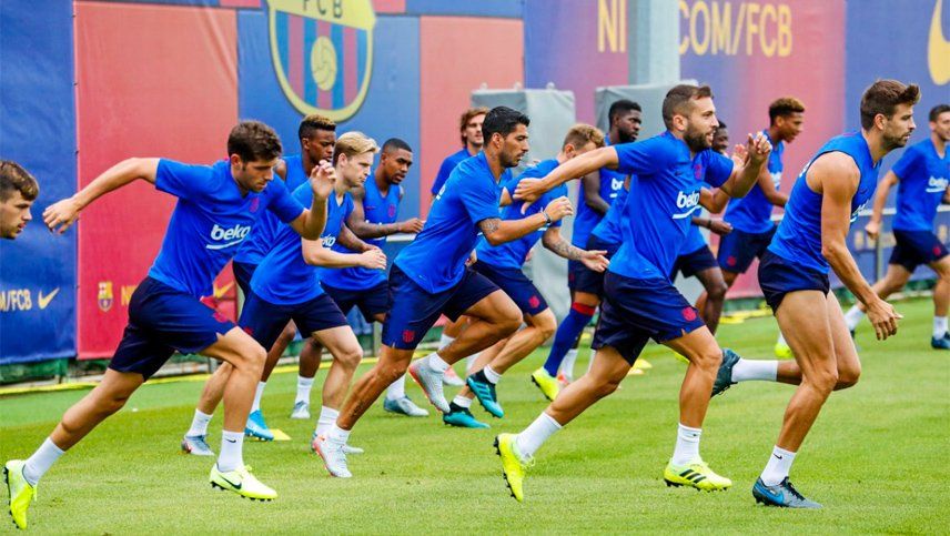 Luis Suárez se sumó a las prácticas del Barcelona, ¿y Messi cuando?