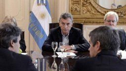 Macri arengó a sus funcionarios a mover los expedientes y les  pidió no abrumarse