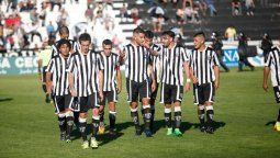 Gimnasia tiene la obligación de ganar para estirar la definición