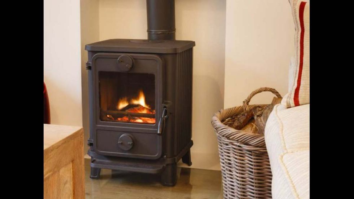 Servicios: cómo hacer para pagar menos luz y gas cuando lleguen los días fríos