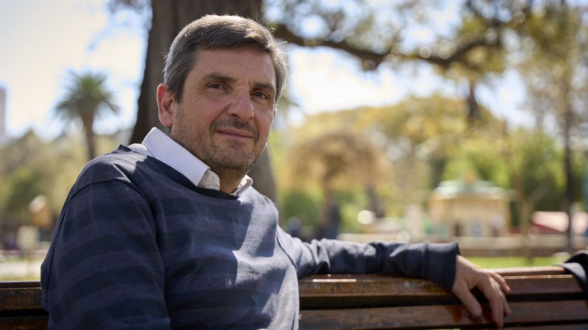 Guillermo Pensado, geólogo platense. Uno de los pocos Quality Person en Argentina. Es uno de los responsables del Plan Pilares para la Minería en Mendoza. Guillermo Pensado, geólogo platense. Uno de los pocos Quality Person en Argentina. Es uno de los responsables del Plan Pilares para la Minería en Mendoza.