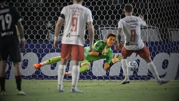 La difícil decisión de Chacho Coudet en River: ¿Beltrán o Armani?