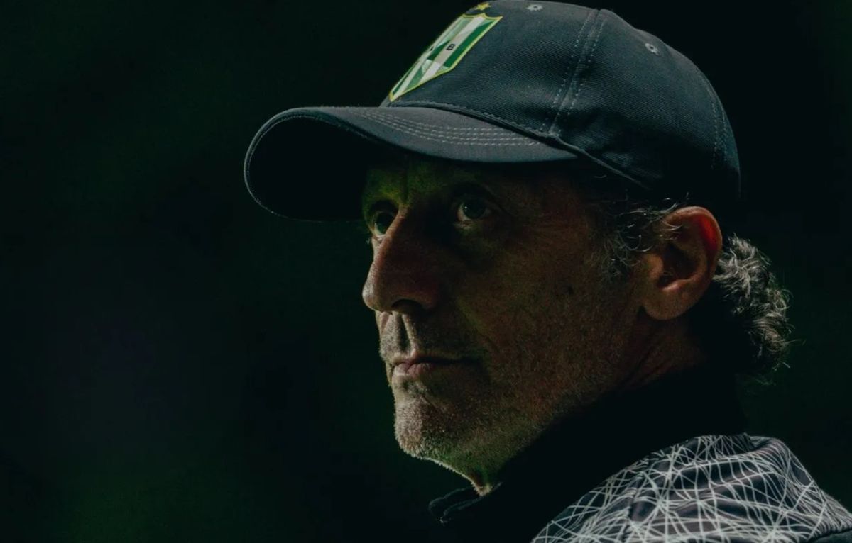 Pedro Troglio no ocult&oacute; su bronca.