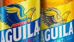 ¿Qué era? Compró una cerveza y encontró algo asqueroso al fondo de la latita.