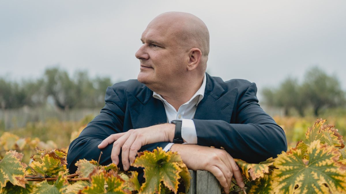 El conde francés Patrick dAulan llegó a Mendoza en 1997 y fundó Bodega Alta Vista para crear un maridaje perfecto entre el vino local y la gastronomía francesa.