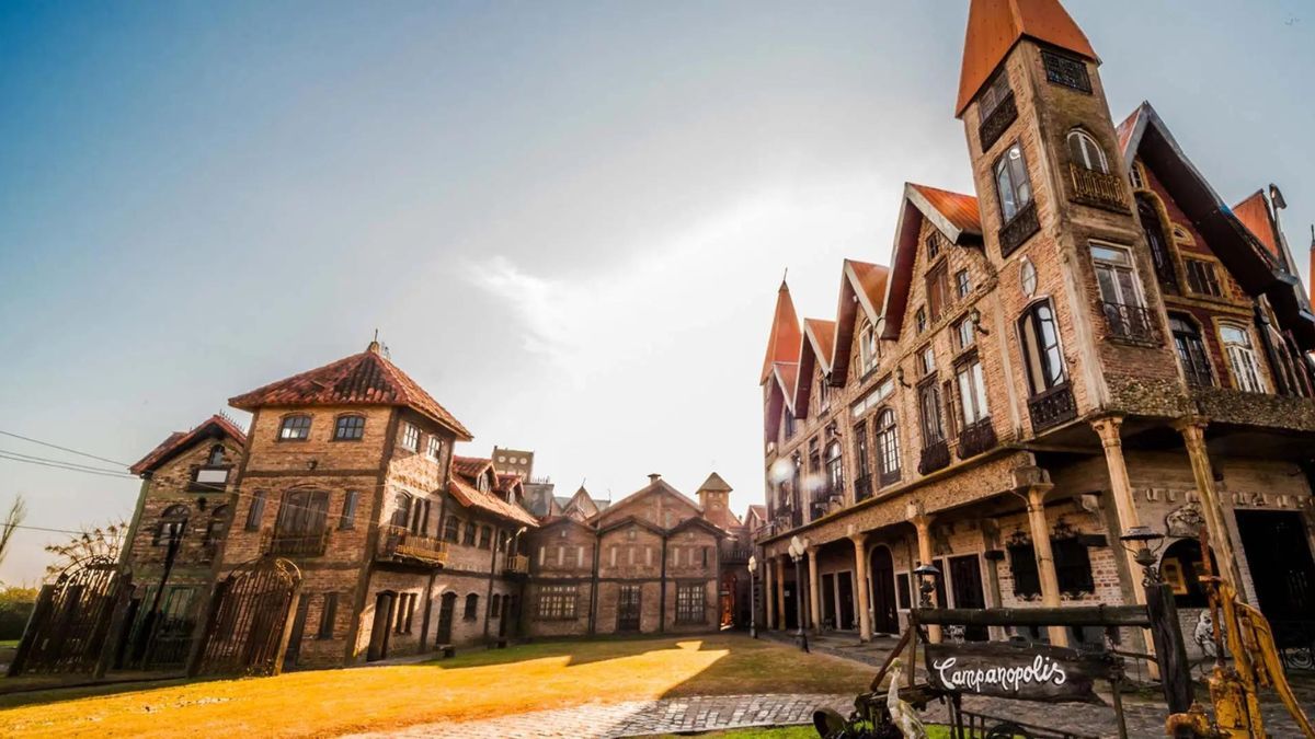 Campanopolis. Campanopolis.